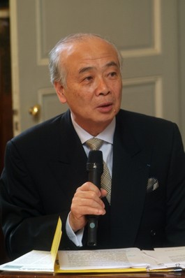 Conférence donnée par Monsieur Nakagawa, Président de la Maison de la Culture du Japon à Paris