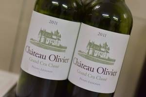 Chateau Olivier 2011 